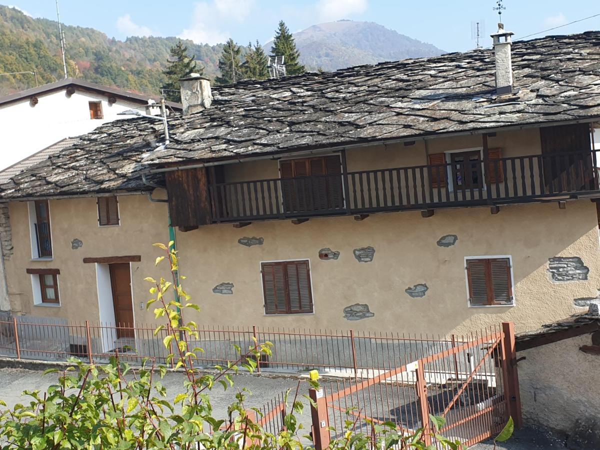 Antica Casa Occitana Acomodação com café da manhã Sampeire Exterior foto